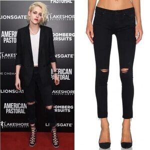 MOTHER Looker Ankle Fray Jeans in Guilty as Sin Black Distressed Raw Hem Size 25